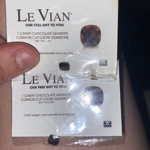 2 new Le Vain loose 1 carat chocolate quartz cushion